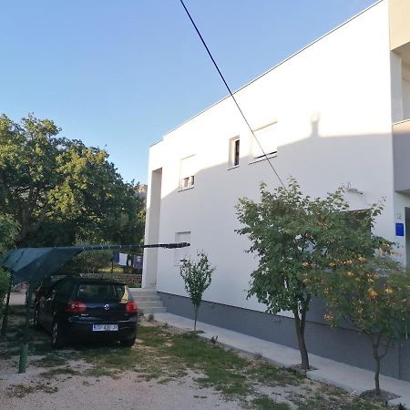 Apartments Lota Starigrad Paklenica Exteriör bild